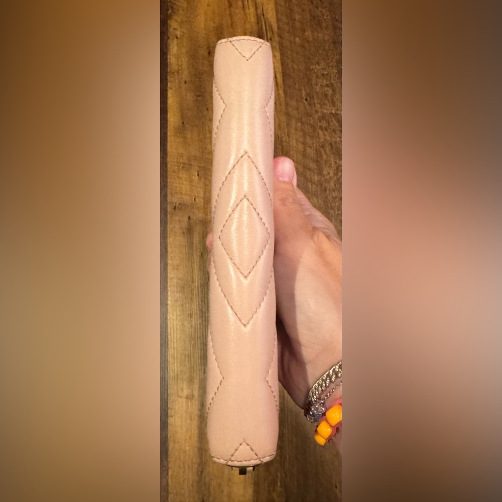 Gucci Pink Marmont Leather Zip Around Wallet - Full Inclusion - Picture 5 of 13